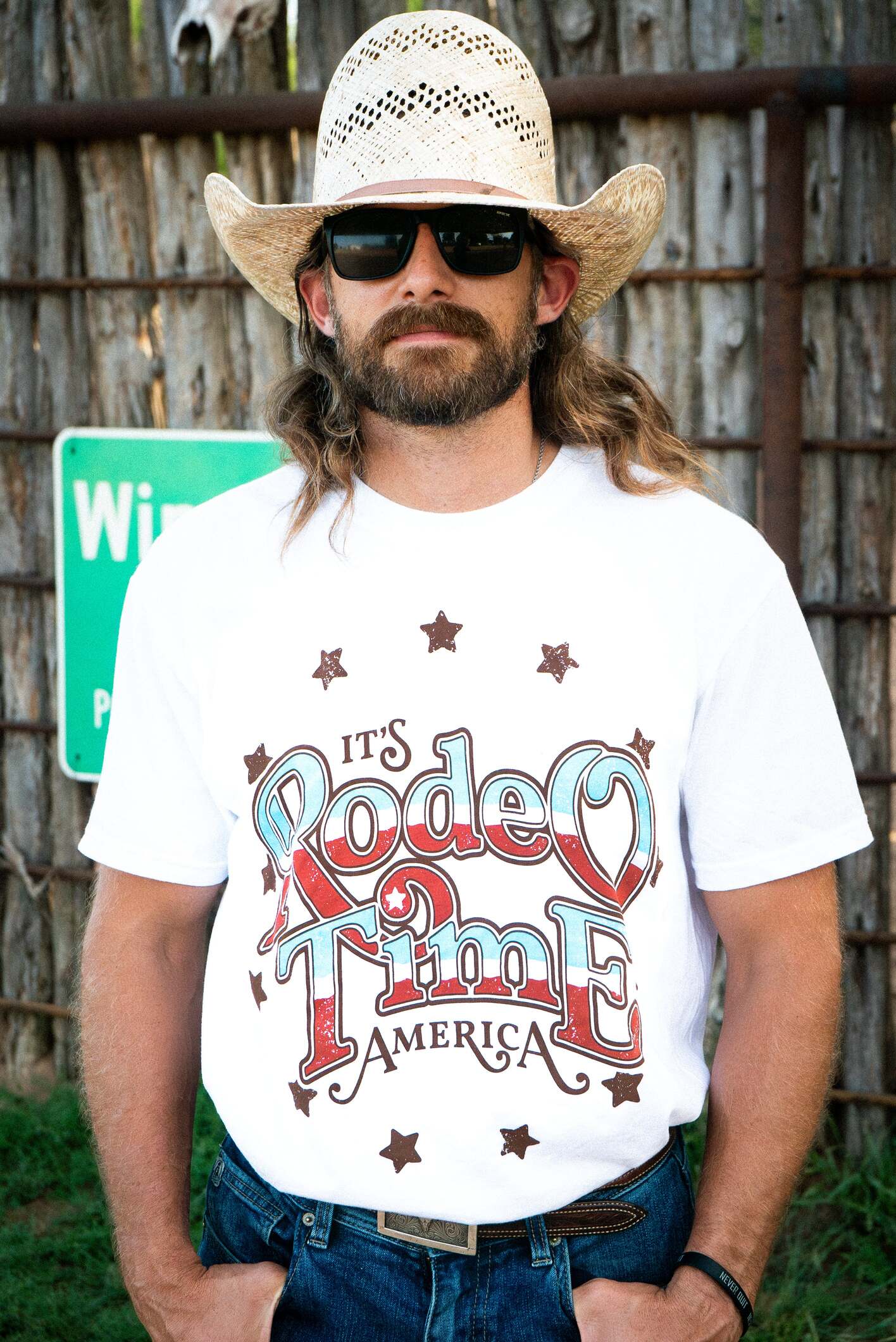 Dale Brisby wearing the Patriot T